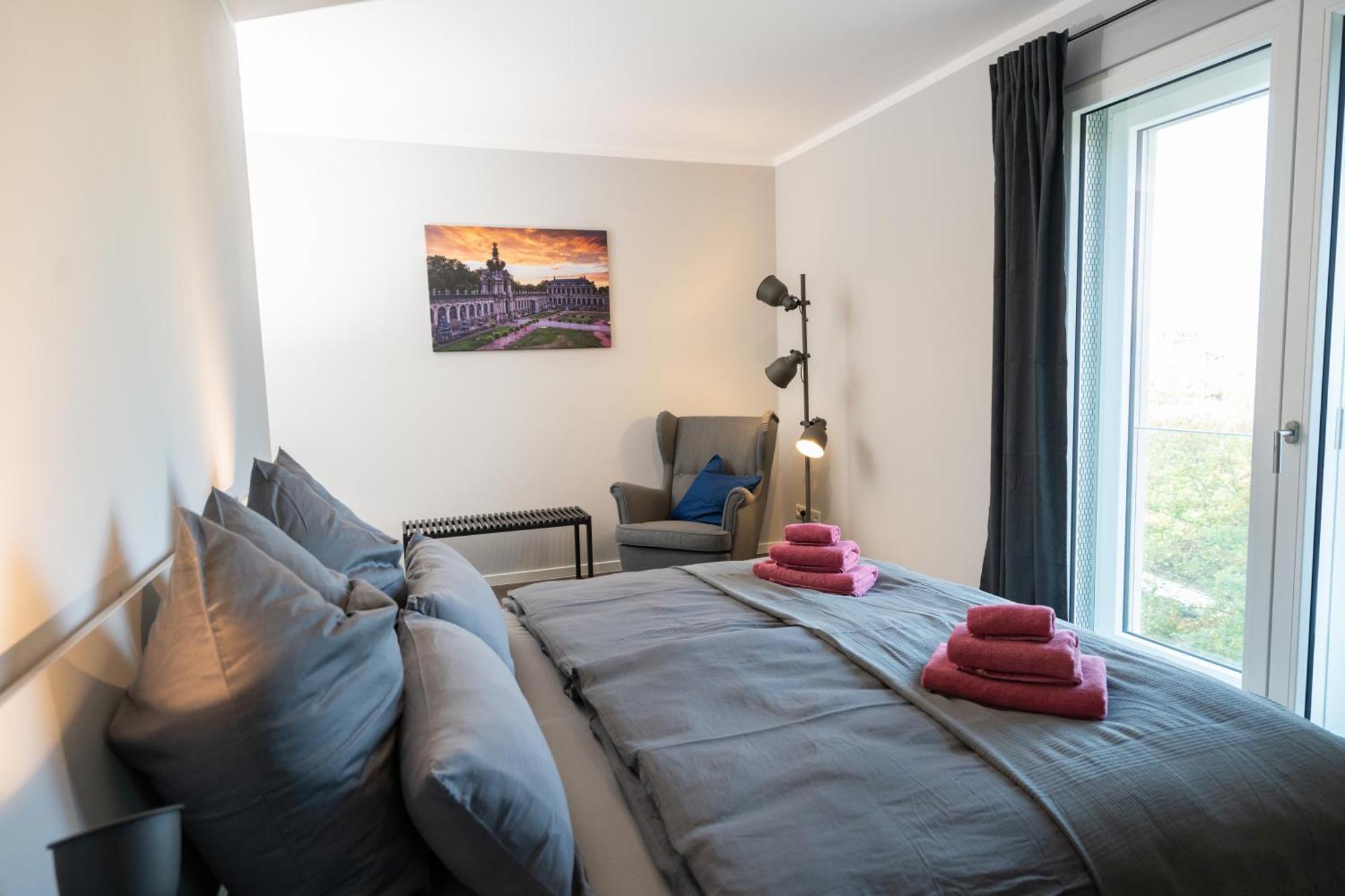 Cozy City Dream Apartment Mit Terrasse Und Parkplatz - 90M² Dresde Exterior foto
